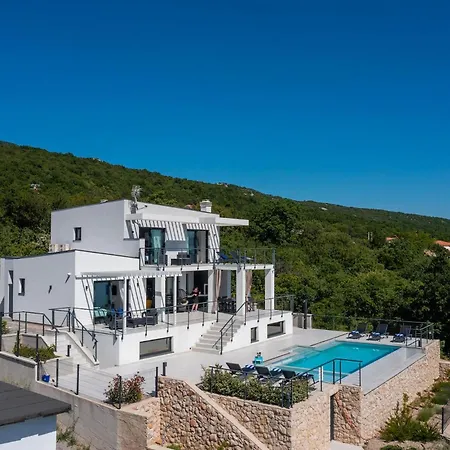 Visum بيت للعطل *